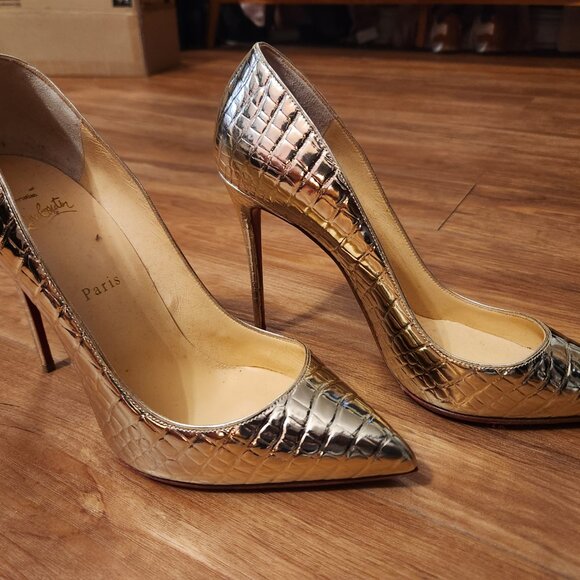 Christian Louboutin Gold Metallic Croc Embossed Iriza Pumps - Picture 2 of 4
